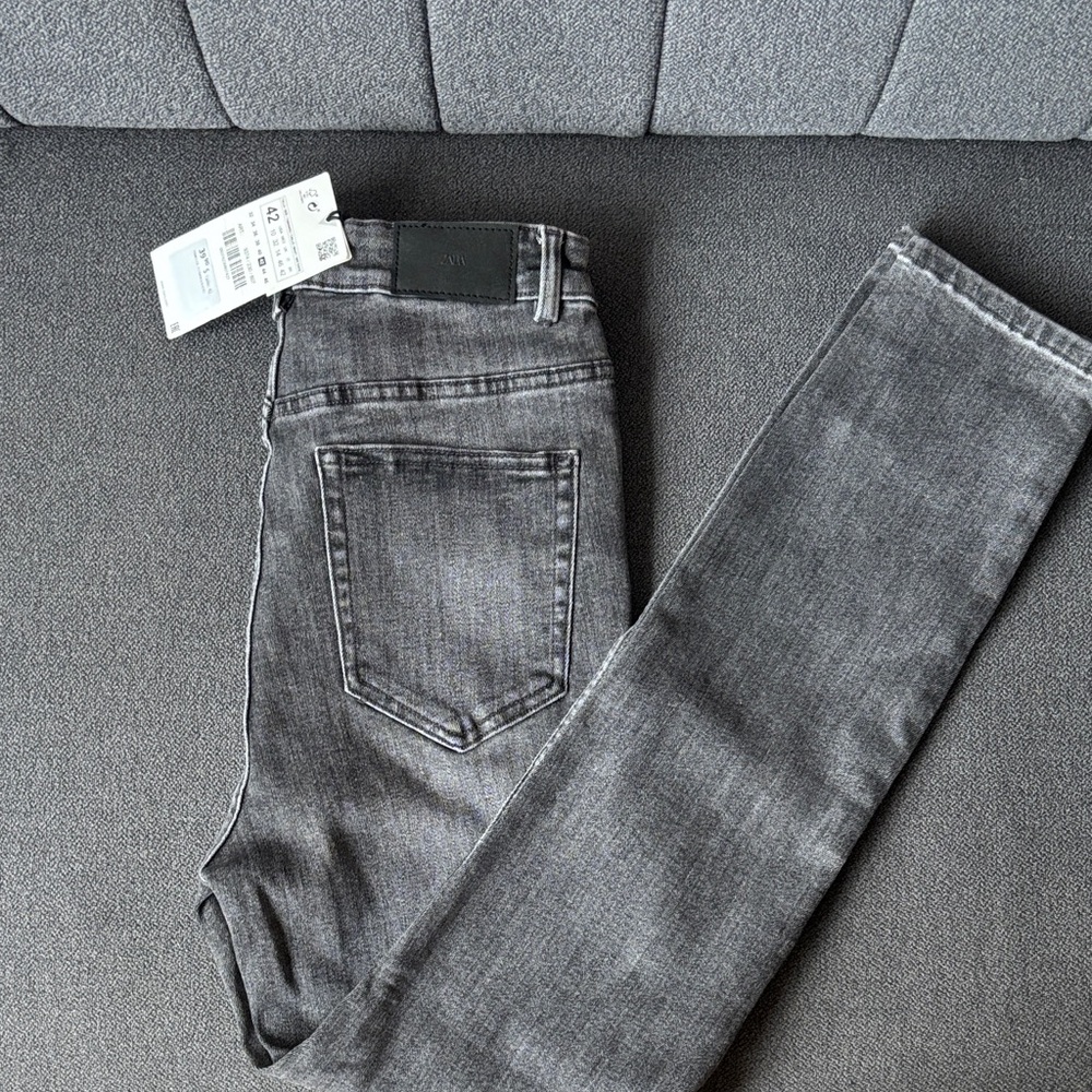 Zara Women Charcoal Slim Jeans